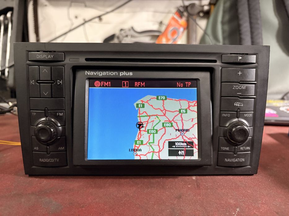 AUDI Navigation Plus (RNS-D)
