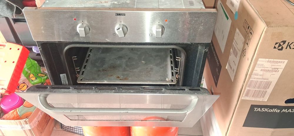 Forno eléctrico  com grelha