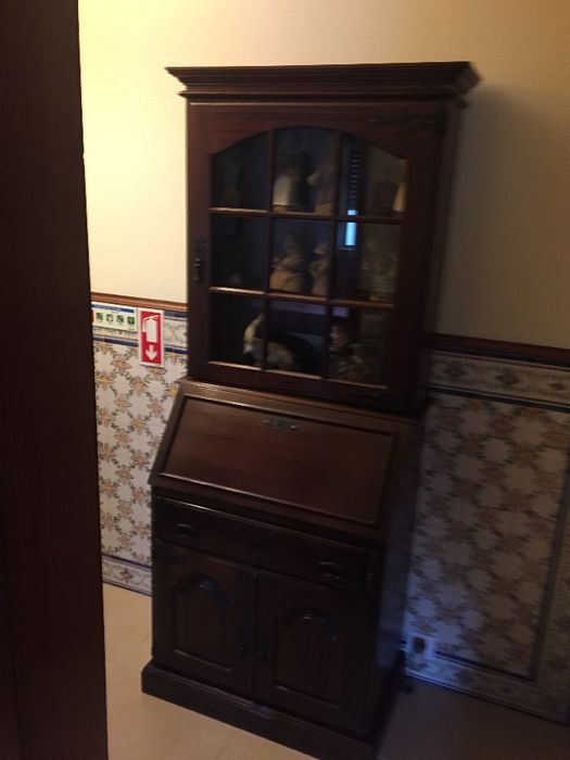 Secretary with Upper Cabinet/Faro64585399991938120