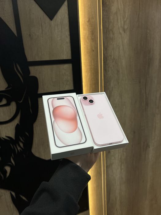 IPhone 15 128gb Pink фактично новий