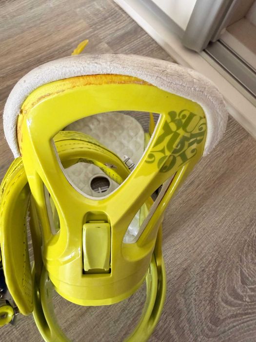 [NEGOCIÁVEL] Fixações Snowboard Burton Burton Stiletto EST Tam M