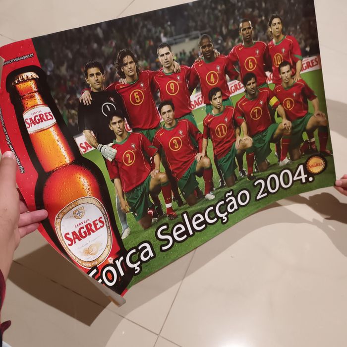 Poster cartolina seleção 2004 em perfeito estado futebol portugal