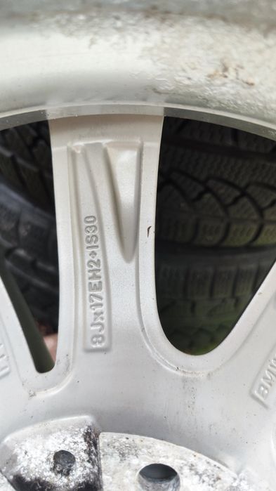 Felgi plus czujniki do BMW 5*120  225/55 r17