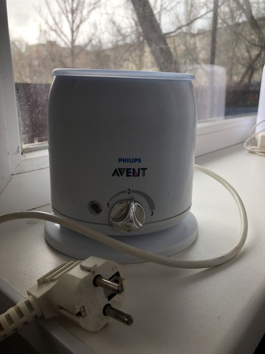 Подогреватель для детских бутылочек Philips.