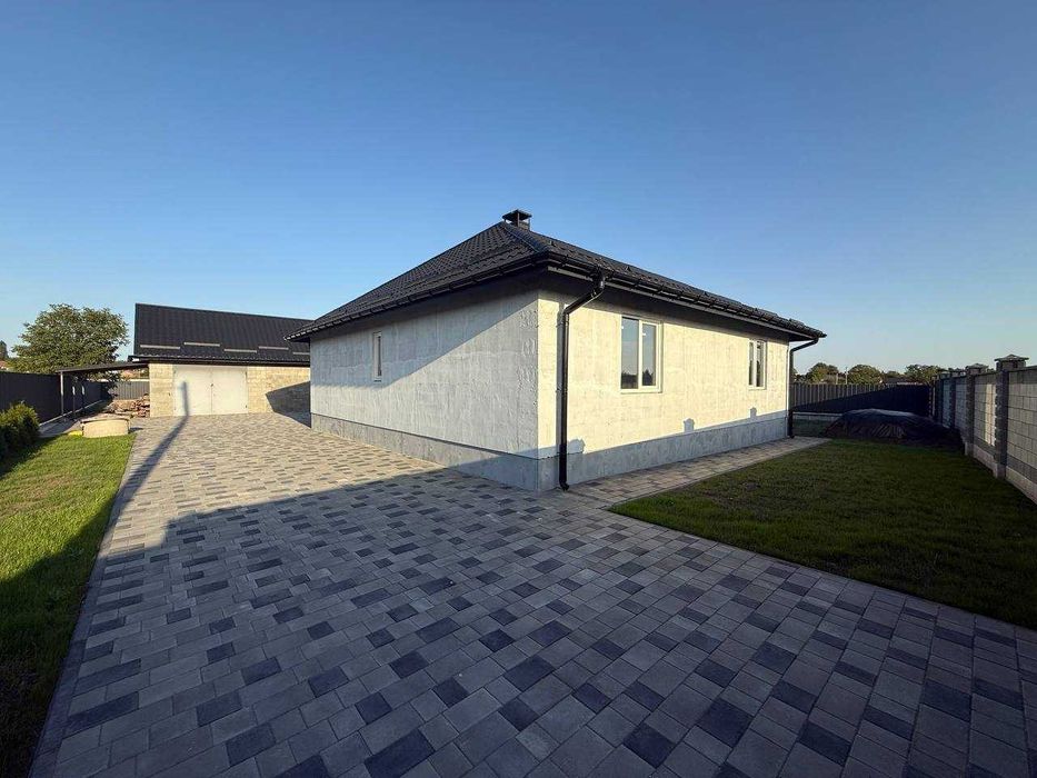 Продаж будинку в Хорошій локації