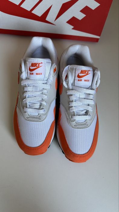 Nike Air Max 1 „Safety Orange” rozmiar 39 wkładka 25 cm.