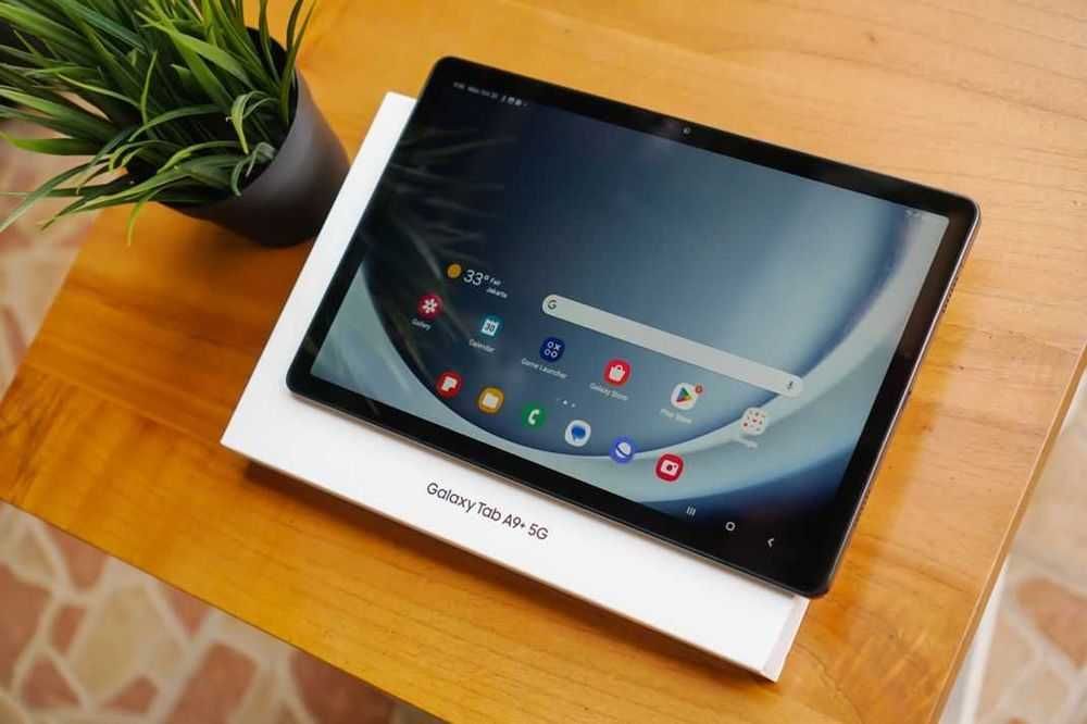 SUPER tablet Samsung  A9+ . Pamięć 6\128gb w pelni sprawny, Ekran 111