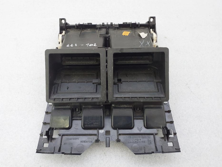 Difusor / saída de ar PEUGEOT 407 SW (6E_)