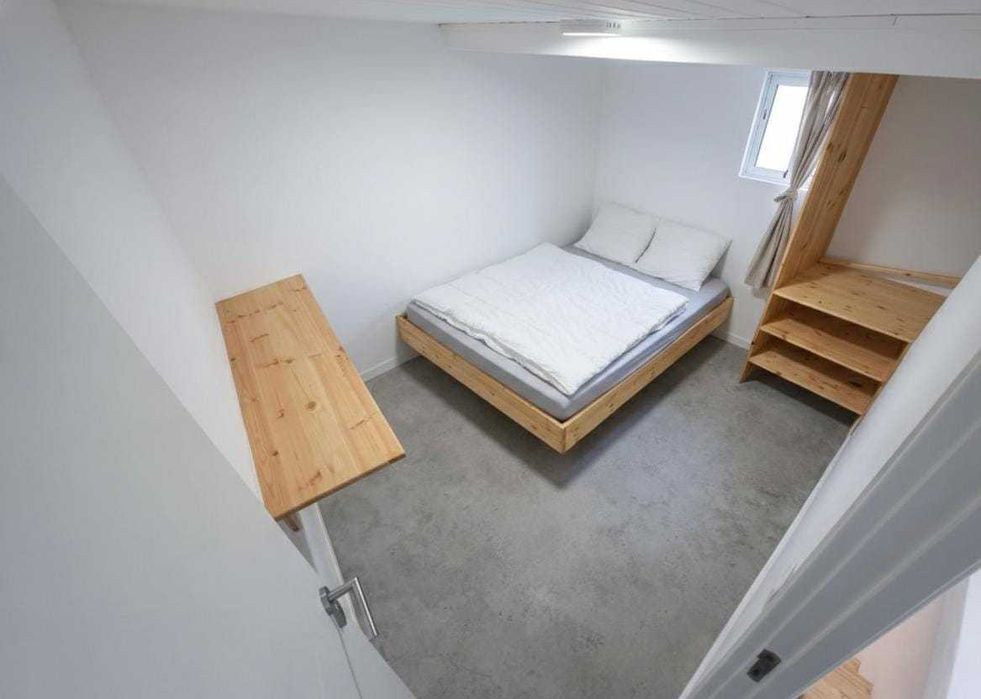 Arrenda-se quartos casal em T2 inserido numa vila em Campolide - 600€