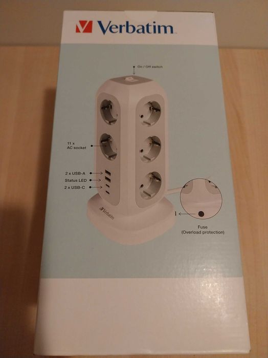 Extensão Torre de 11 Tomadas Com Carregador USB