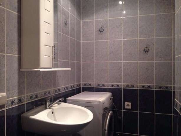 САМАЯ БОЛЬШАЯ СЕТЬ ХОСТЕЛОВ В КИЕВЕ Все районы Без  % Общежитие Хостел