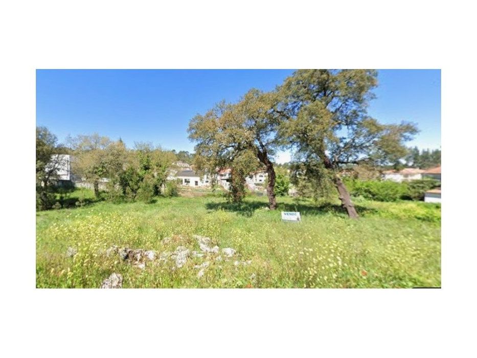 Terreno para Construção / Lote com 1120 m2 / S. Mamede