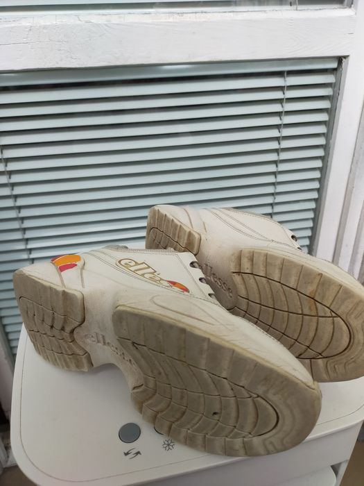 Buty sportowe Ellesse 37