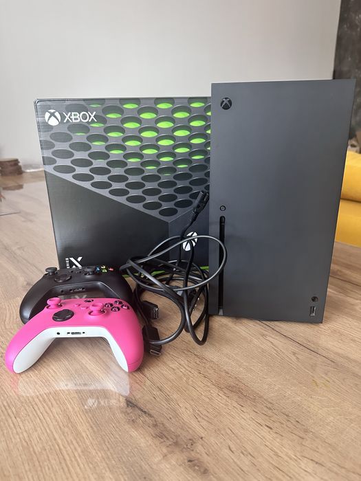 Xbox Series X | 1TB SSD l Cyberpunk 2077 | Disco Elysium