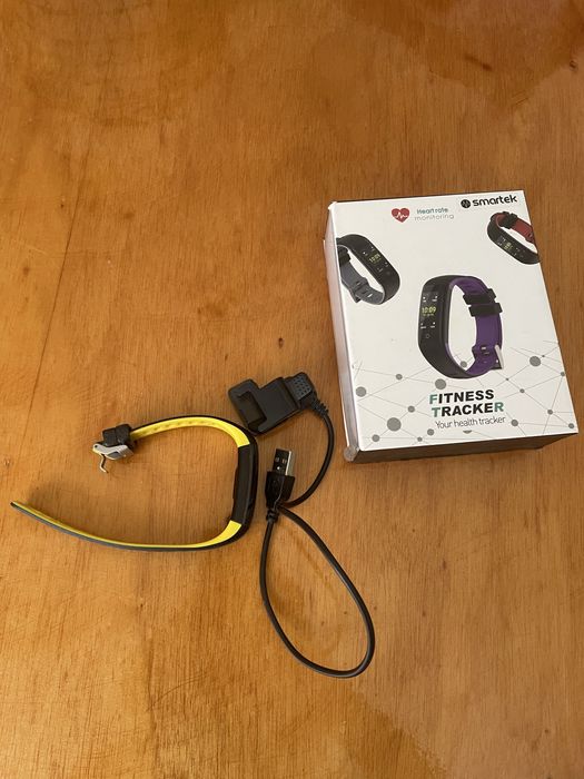 Smartwatch Fitness Tracker