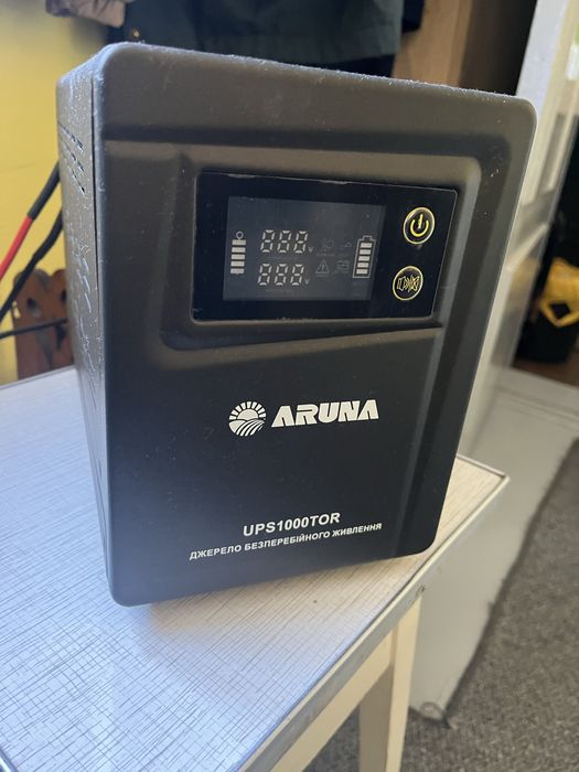 Джерела безперебійного живлення серії UPS Aruna 1000