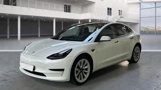 Tesla Model 3 Standard Range Plus RWD