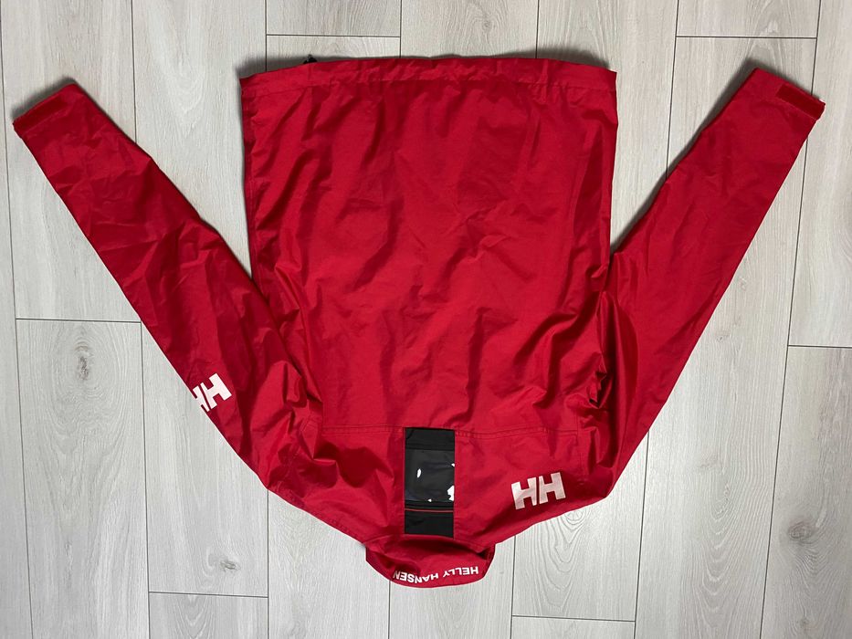 HELLY HANSEN r.S oryginalna kurtka męska w dobrym stanie