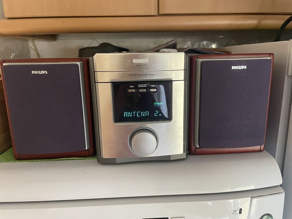Radio com leitor CDs Philips