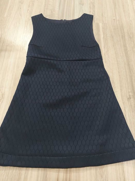 Sukienka granatowa firmy Mohito