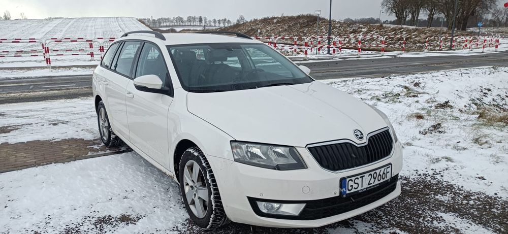 Sprzedam Skodę Octavię III