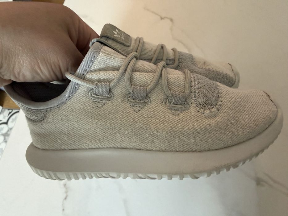 Кросівки Adidas 31 розміру