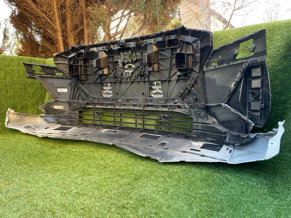 Audi Q4 E-tron 89A бампер передній S-line +спойлер +решітка