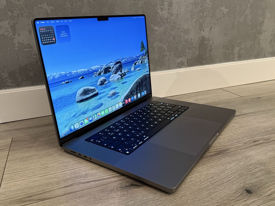 Apple MacBook Pro M2 PRO 16