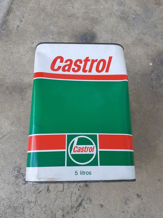 Latas de óleo vintage colecionáveis