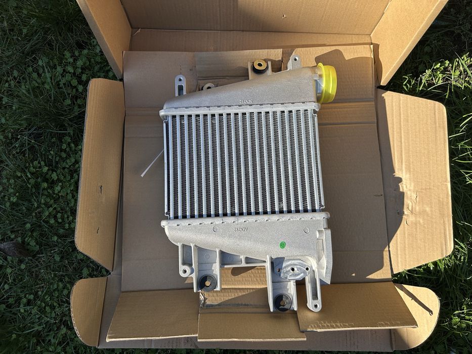 Інтеркулер Nissan Patrol Y61, Terrano 2 3.0 дизель. ZD30