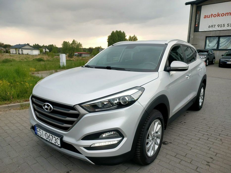 Hyundai Tucson 1.6 GDI Kamera Nawigacja Tempomat Klimatronik PDC Grzane Fotele