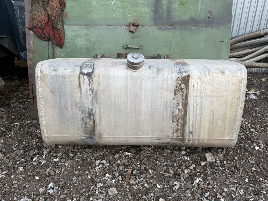 Бак грузовой 500 литров алюминий daf iveco man renault volvo