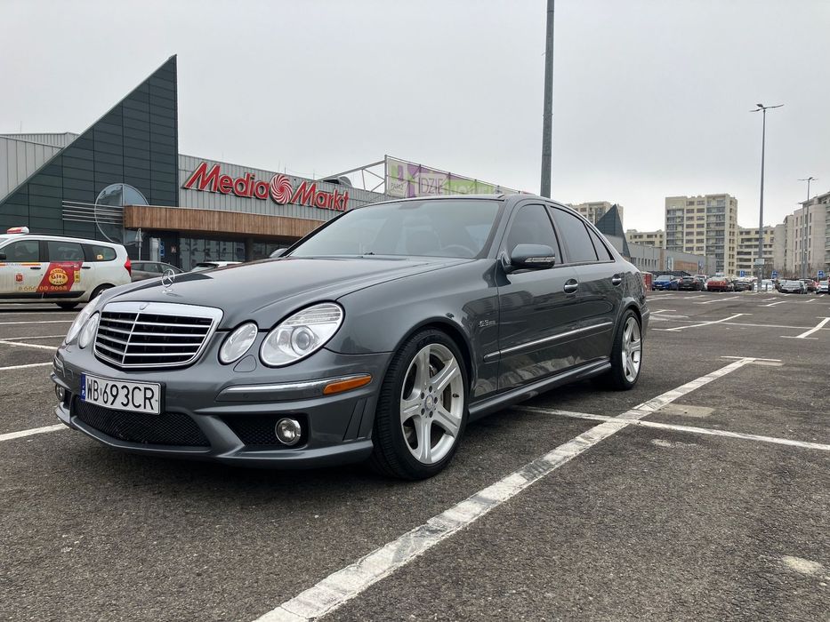 Mercedes-Benz Klasa E Mercedes E63 AMG Performance Harman Kardon