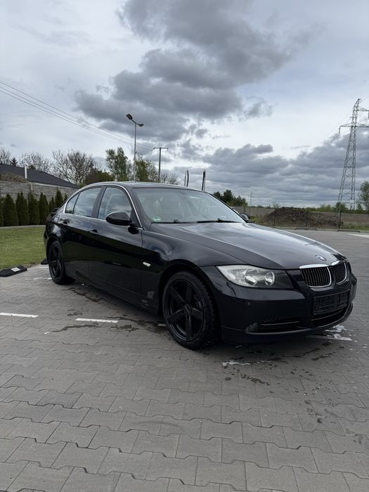 Sprzedam BMW e90 330D *Manual*