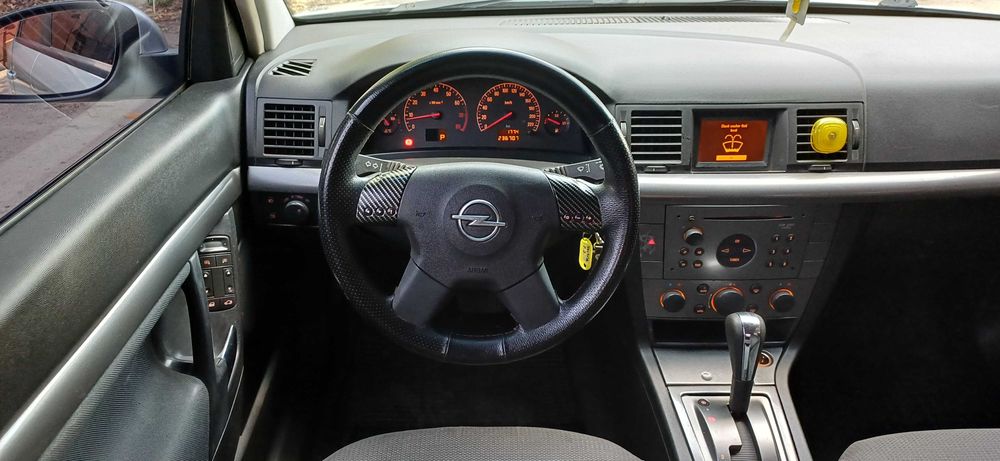 Opel Vectra 2.2 Автомат у відмінному стані