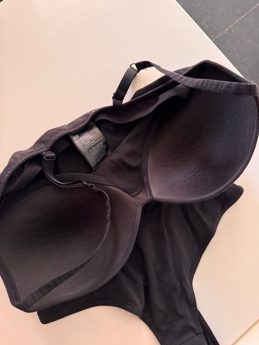 Боді з чашками H&M