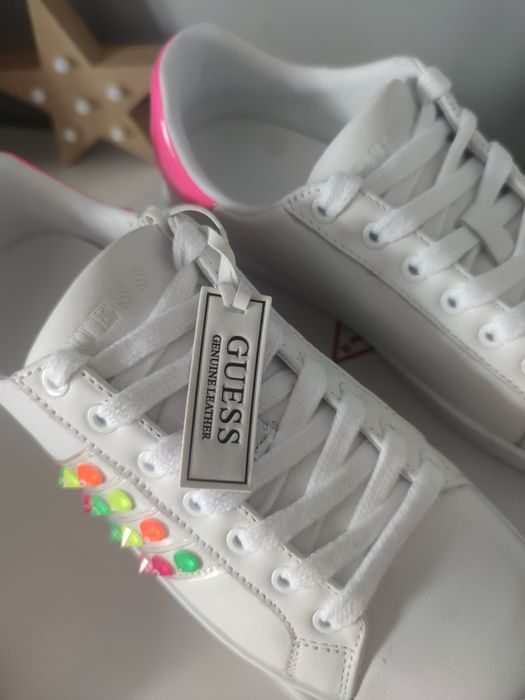 Nowe oryginalne sneakersy Guess rozm. 38