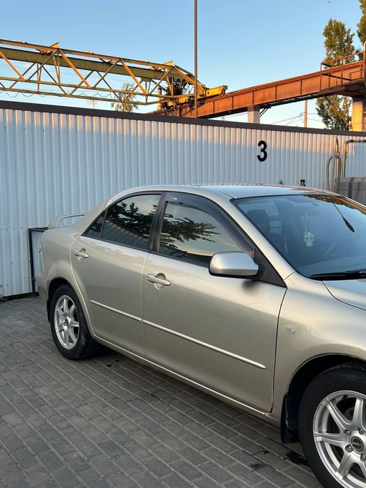 Mazda 6 2003 год