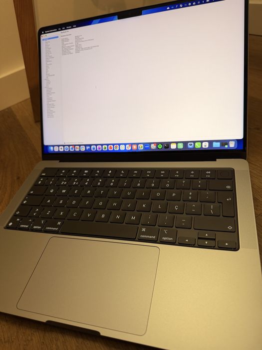 MacBook Pro 14'' - M2 Pro - 32GB RAM - 512GB
