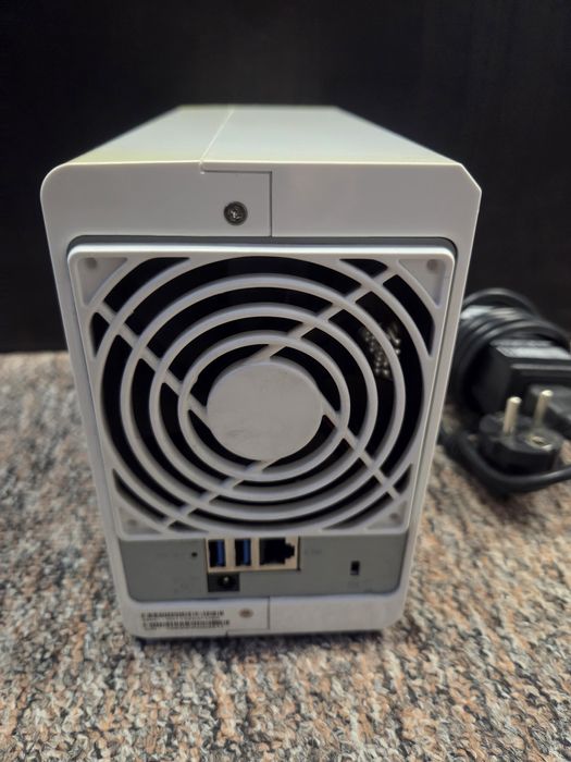 Nas Synology ds216j + 2Tb HDD