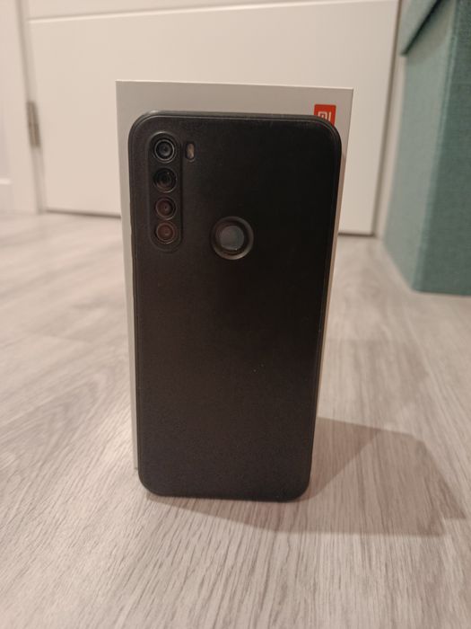Redmi note 8T usado com caixa