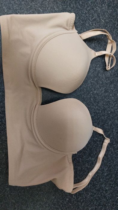 Sutiã Novo S (para roupa sem costas)
