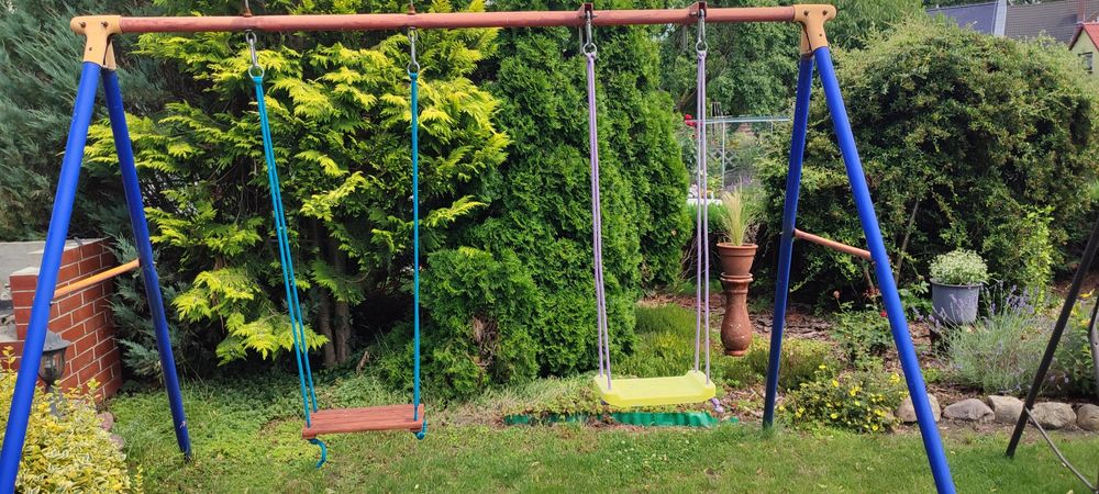 Huśtawka dziecięca na dwa stanowiska