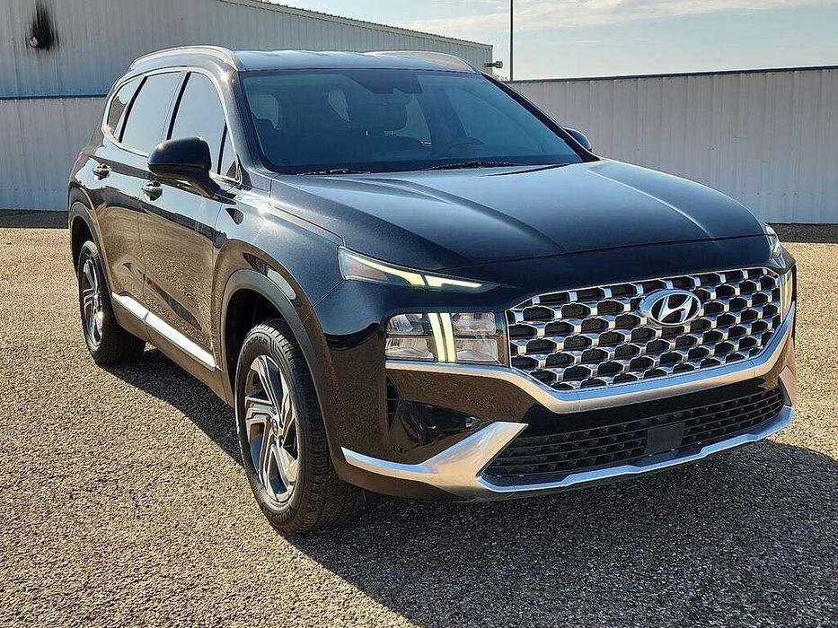 Hyundai Santa Fe      2021