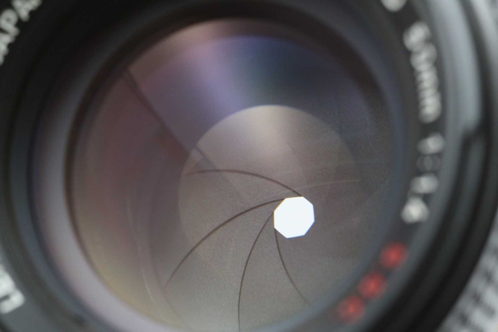 Canon AV-1 + Canon FD 50mm f1.4 S.S.C