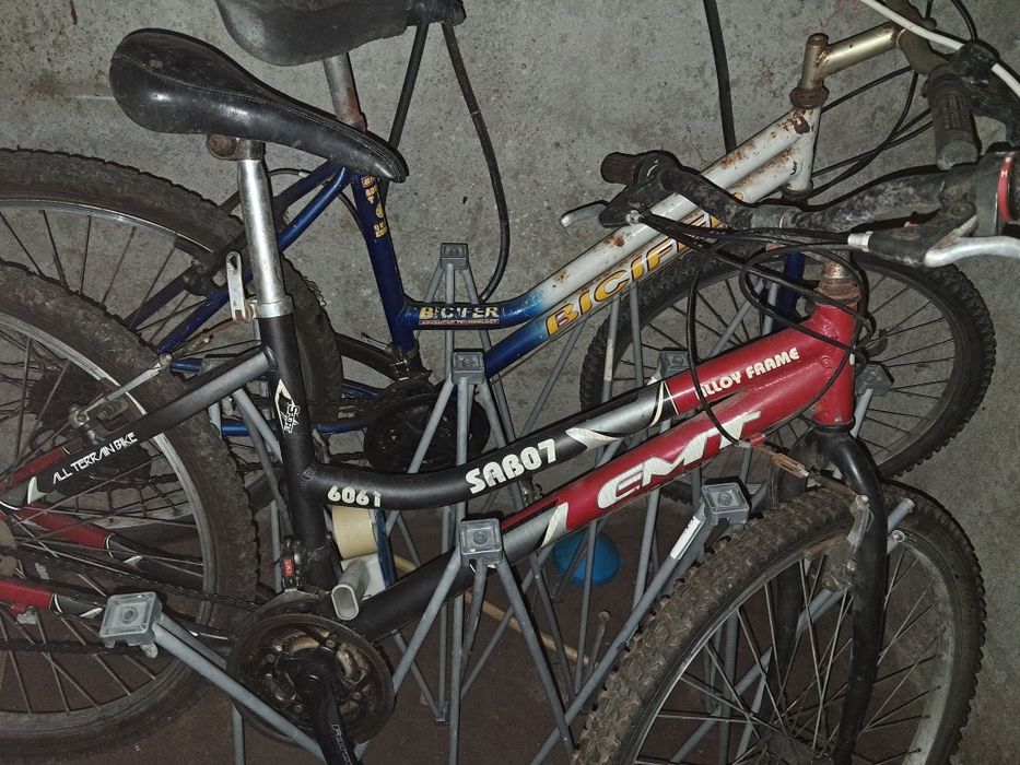 Vendo 2 bicicletas usadas em bom estado