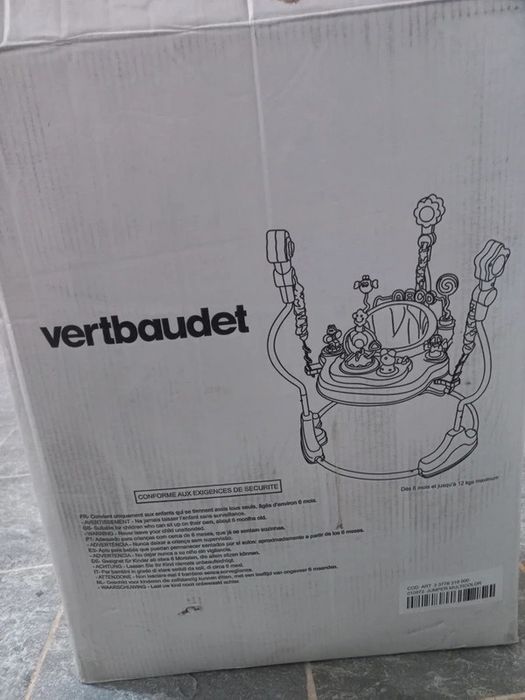 Saltador da Vertbaudet, pouco uso