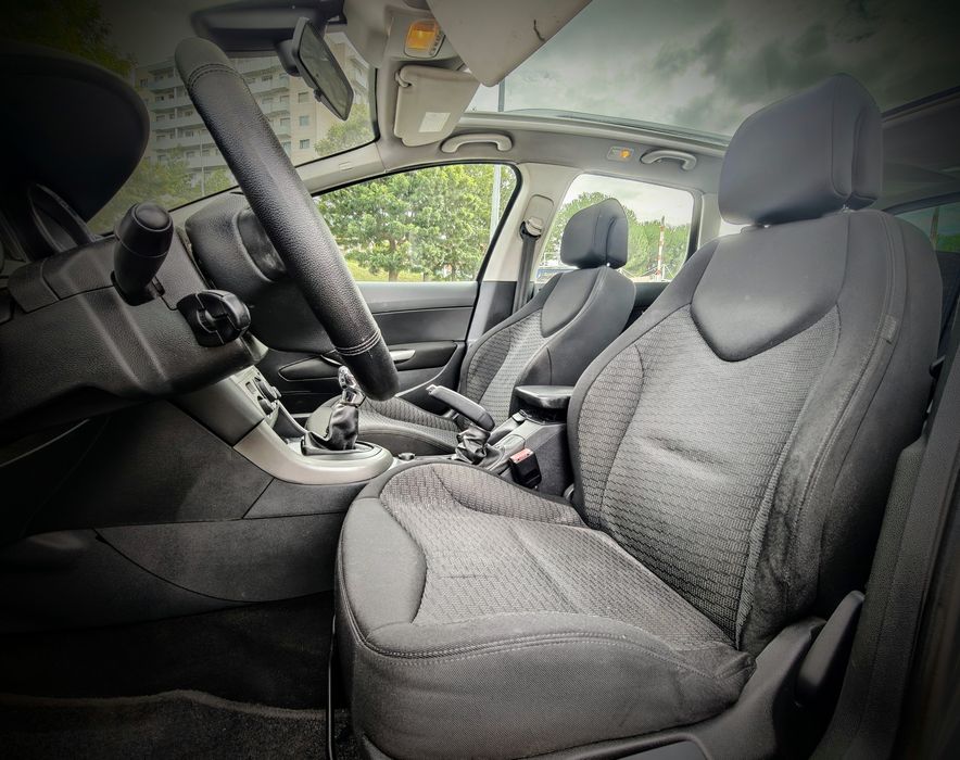 Peugeot 308 SW — fotografia 8