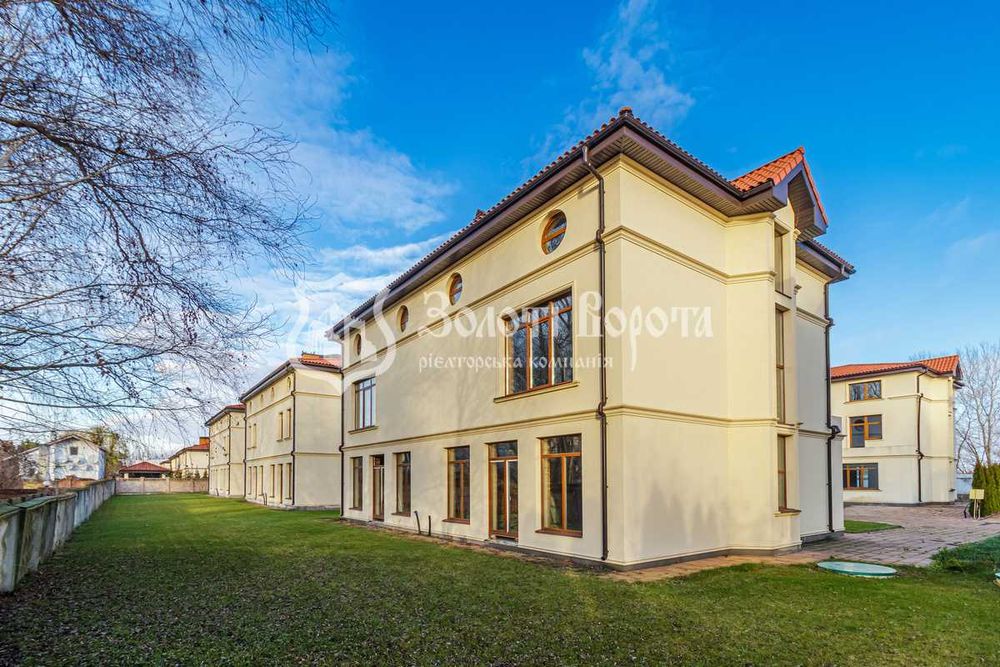 Дуплекс, 3пов. Під ремонт. село Підгірці, Обухівський район