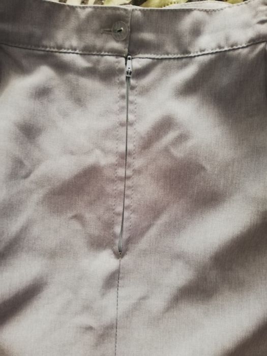 Szara spódnica damska ołówkowa